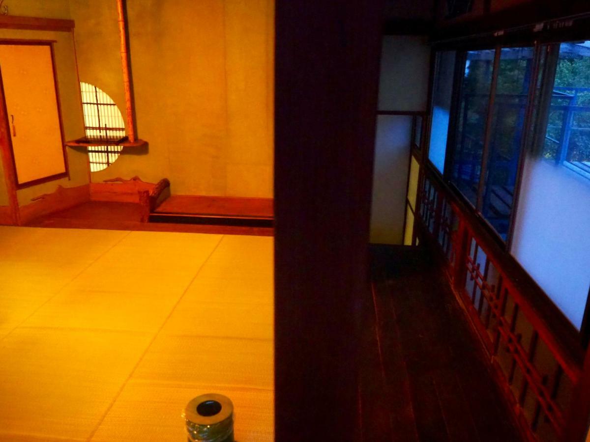 飲んで泊まれる古民家 -浮木-Fumoku Hotel Chino Exterior photo